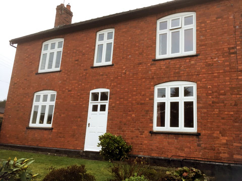 Install modern uPVC windows whilst maintaining traditional aesthetic.